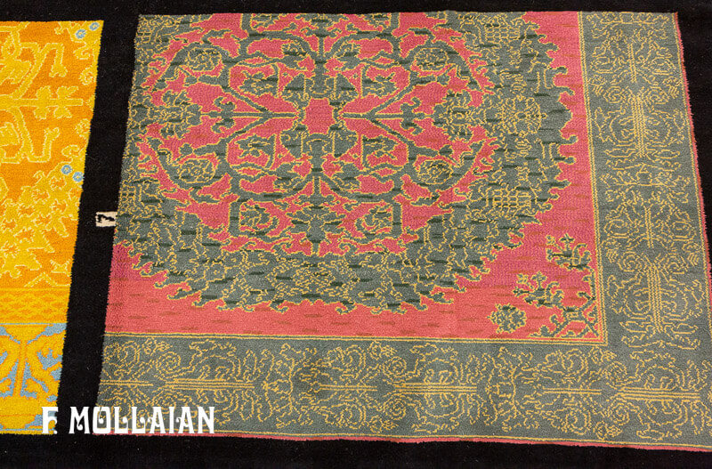 Vintage Spanish Rug n°:20392310